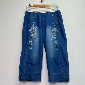 Talace Collection Floral Embroidered Capri pants Size 30 (19 tag)